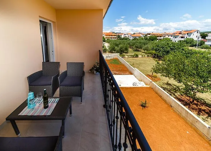 Appartamento Leondori Krk Town