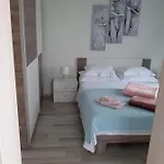 דירה Leondori